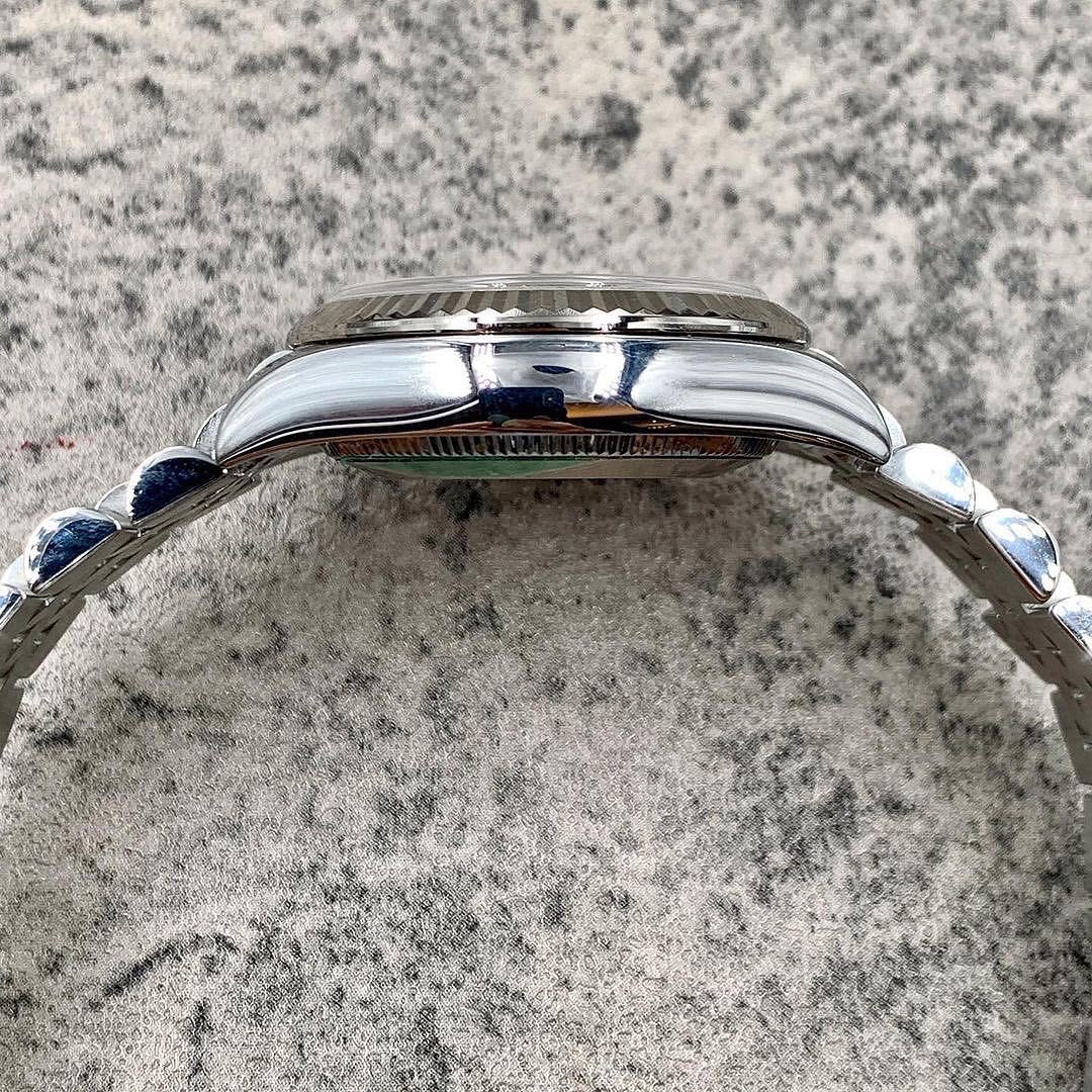 Rolex Datejust Argento con Diamanti e Bracciale Jubilee | Replica