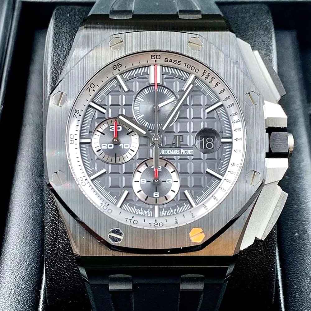 Audemars Piguet Royal Oak Offshore Chronograph – Grey Dial – Rubber Strap – Replica