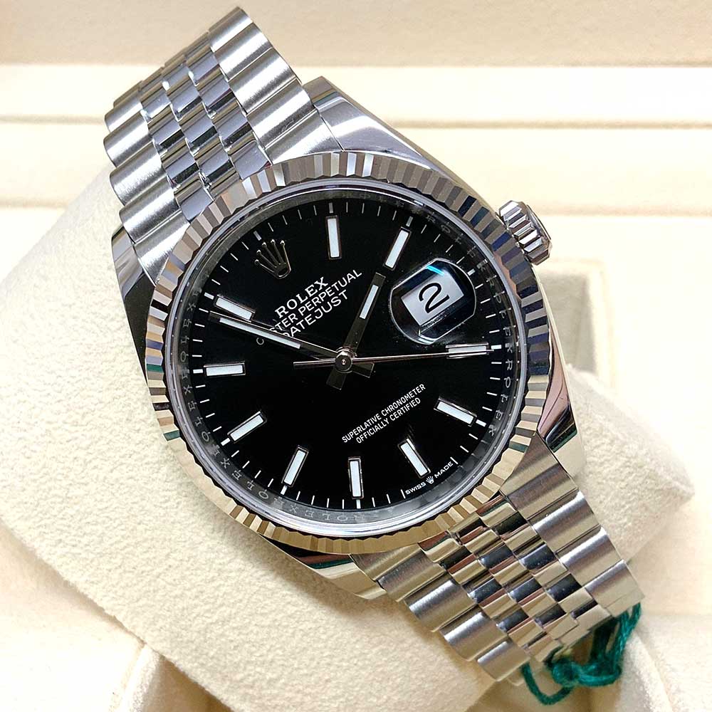 Rolex Datejust 41 Replica – Quadrante Nero, Lunetta Zigrinata, Jubilee