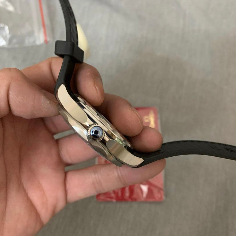 Omega Seamaster Diver 300M Co-Axial Automatico Cinturino in Gomma