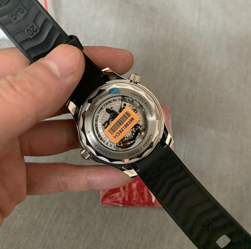 Omega Seamaster Diver 300M Co-Axial Automatico Cinturino in Gomma