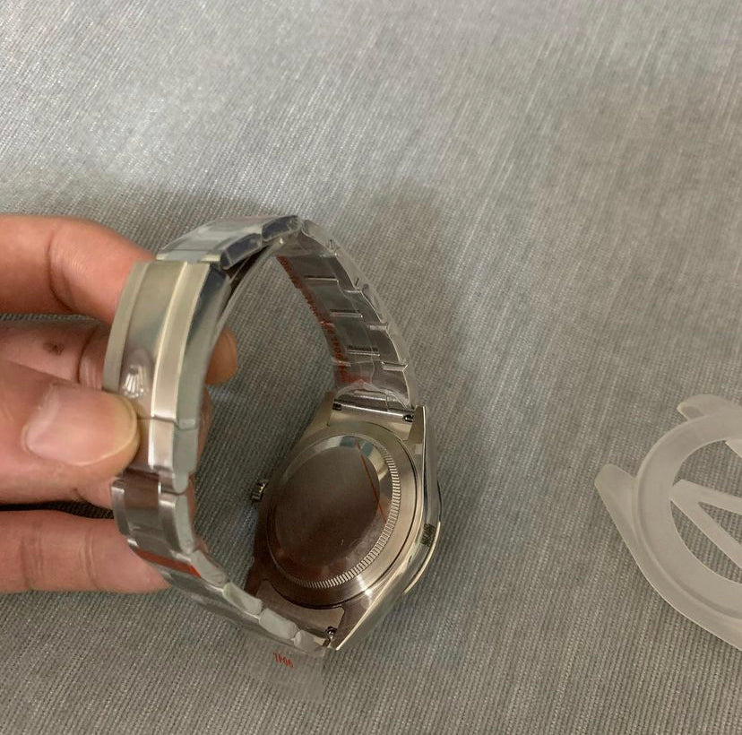 Sky-Dweller Automatico Acciaio Quadrante Blu GMT Calendario – Rolex