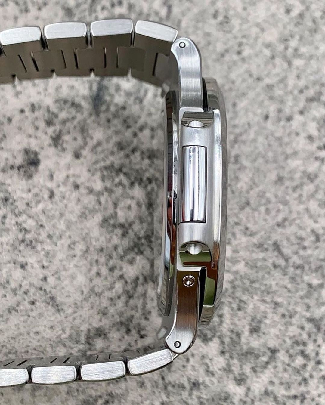 Patek Philippe Nautilus 5712 Replica – Quadrante Blu Automatico