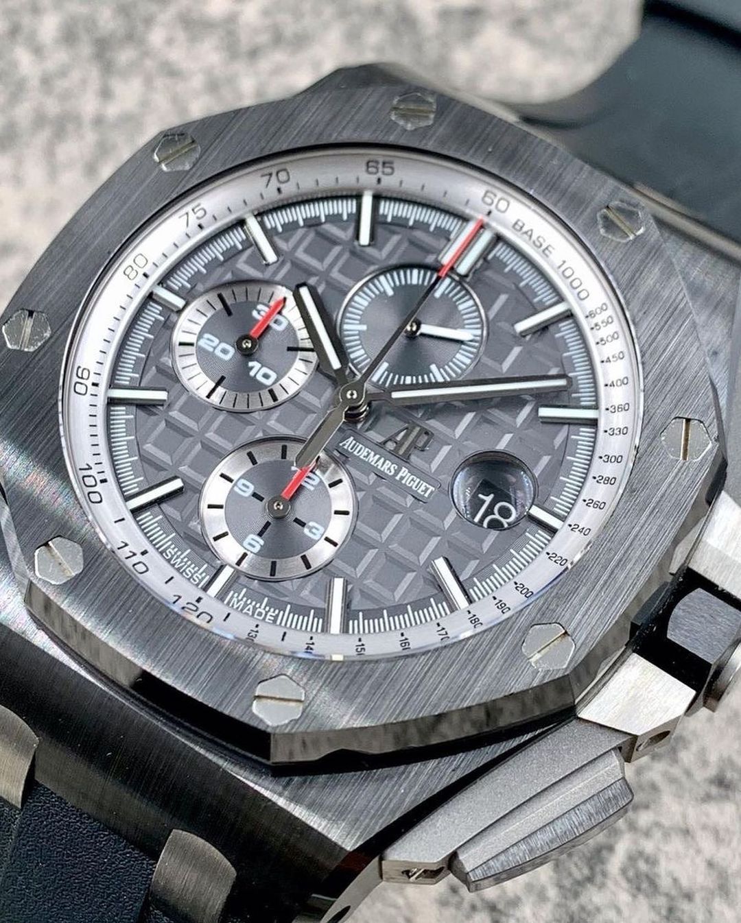 Audemars Piguet Royal Oak Chronograph Replica Grigio – Automatico 42mm