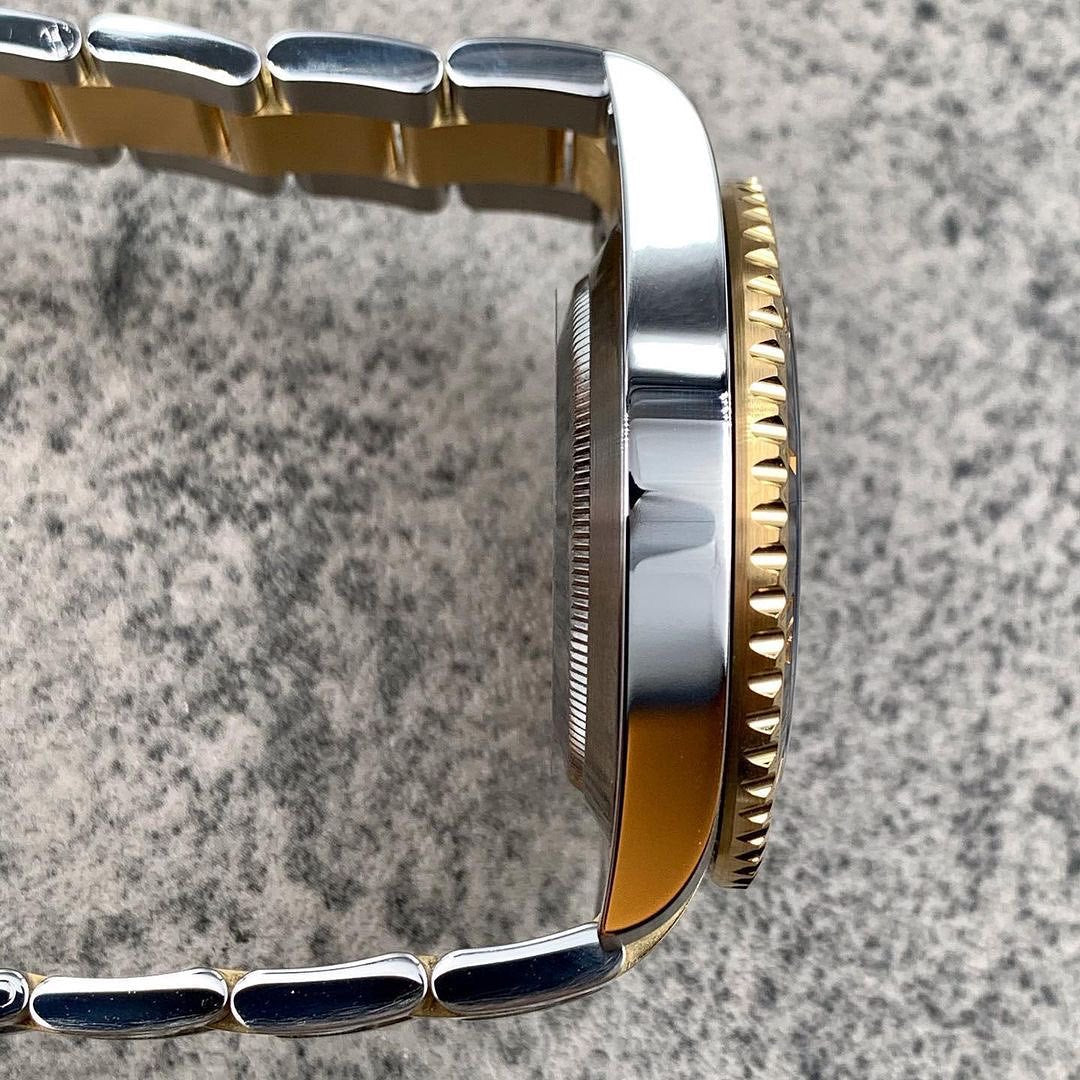 Submariner Date Automatico Bicolore Acciaio Oro Quadrante Nero – Rolex