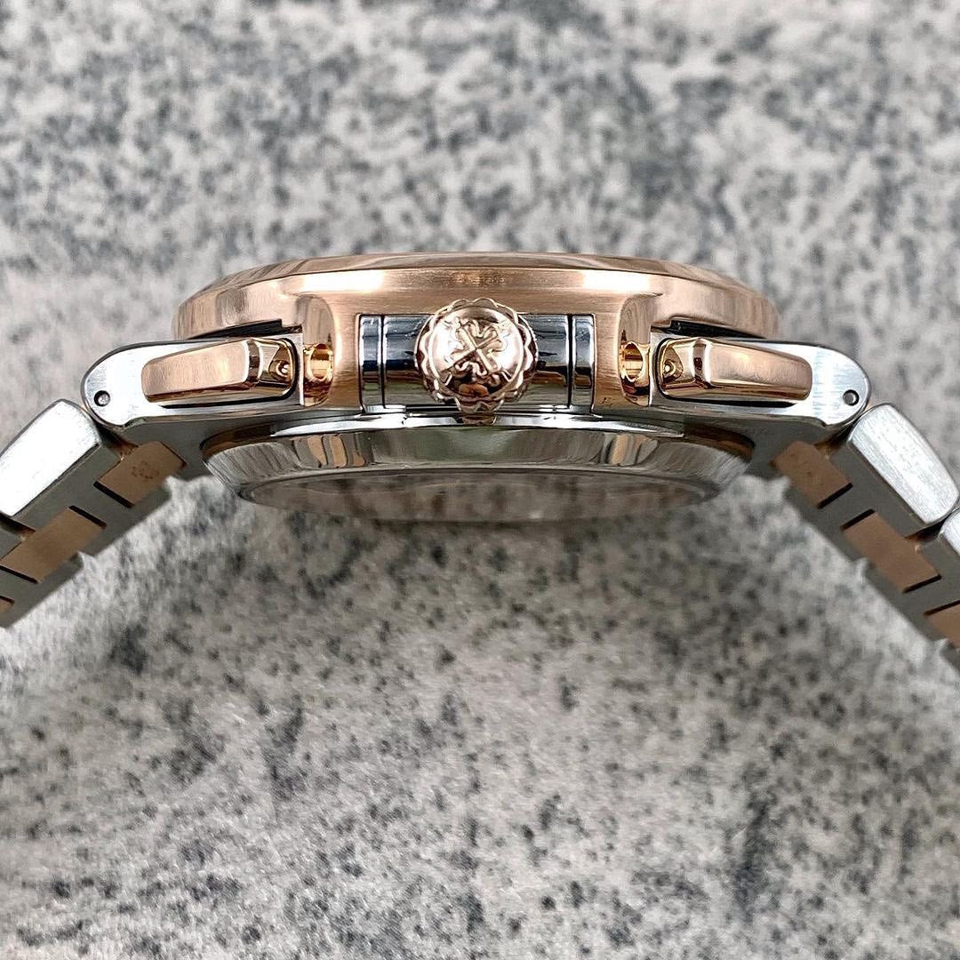 Nautilus Cronografo Automatico Bicolore Acciaio Oro Rosa Quadrante Blu – Patek Philippe