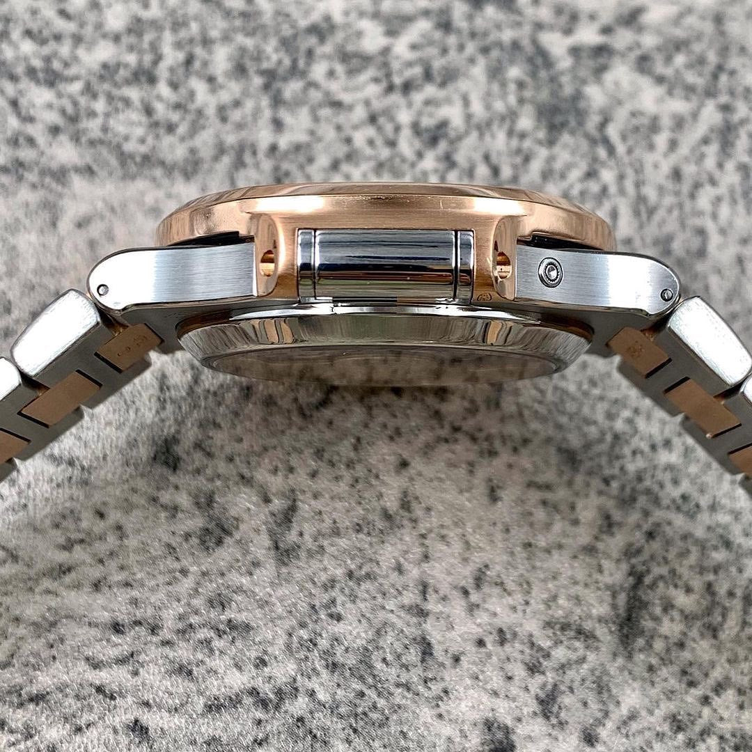 Nautilus Cronografo Automatico Bicolore Acciaio Oro Rosa Quadrante Blu – Patek Philippe