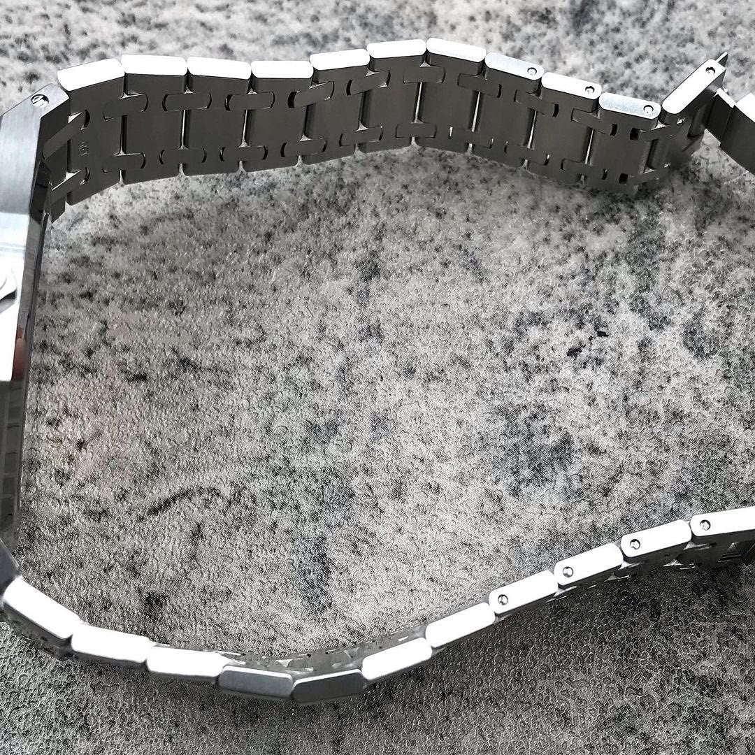 Royal Oak Automatico Acciaio Quadrante Blu Tapisserie – Audemars Piguet