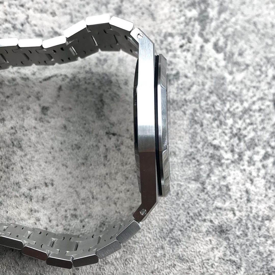 Royal Oak Automatico Acciaio Quadrante Blu Tapisserie – Audemars Piguet