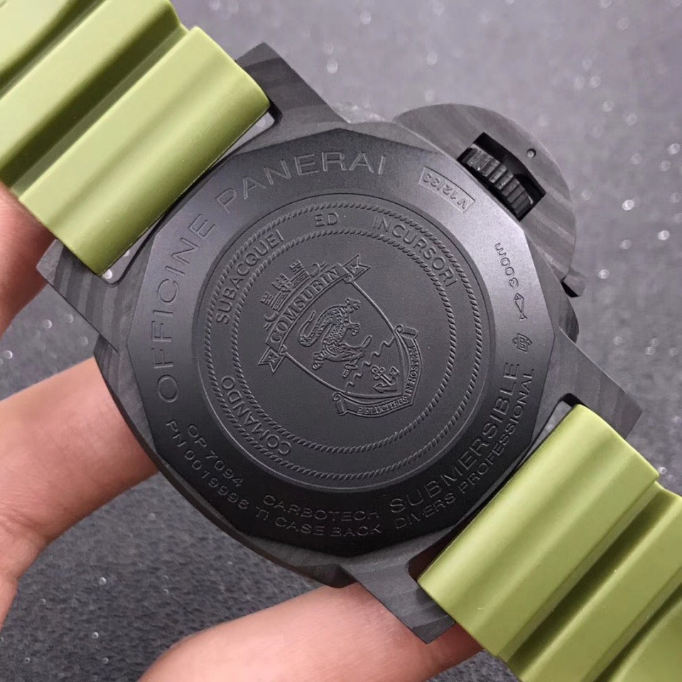 Panerai Submersible Marina Militare Replica – Cassa Nera Carbonio