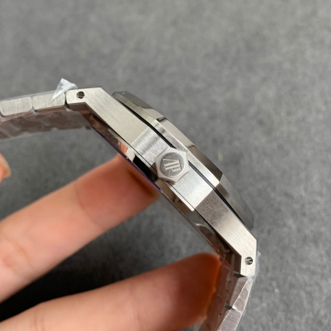 Royal Oak Automatico Acciaio Quadrante Nero Tapisserie – Audemars Piguet