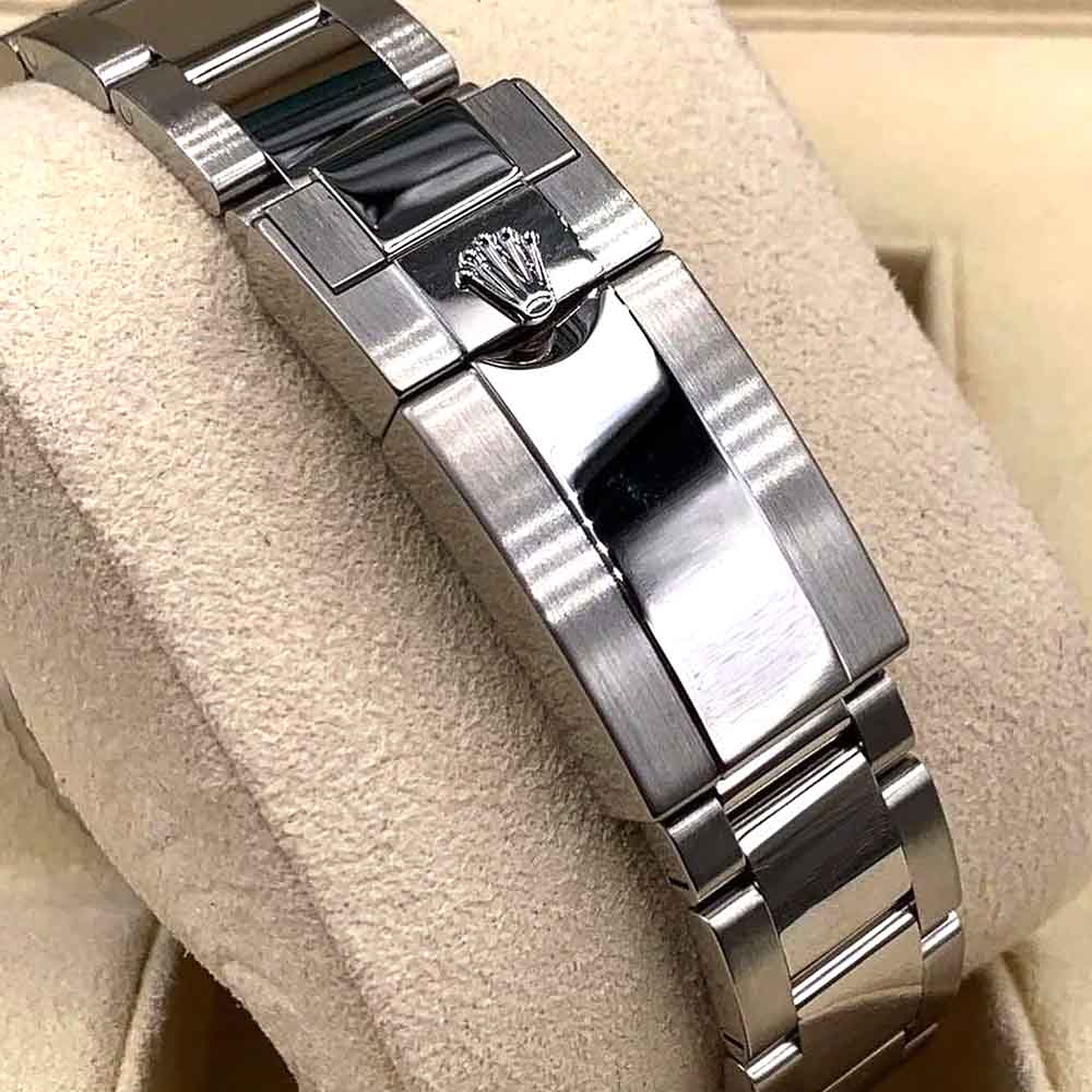 Rolex GMT-Master II Black Bezel – Oyster – Replica