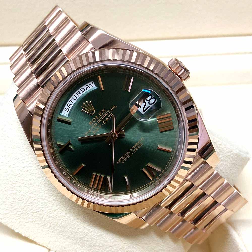 Rolex Day-Date 40 228235 Replica – Oro Rosa Quadrante Verde Oliva