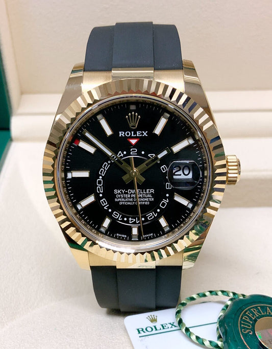 Rolex Sky-Dweller Automatico Oro con Cinturino Oysterflex