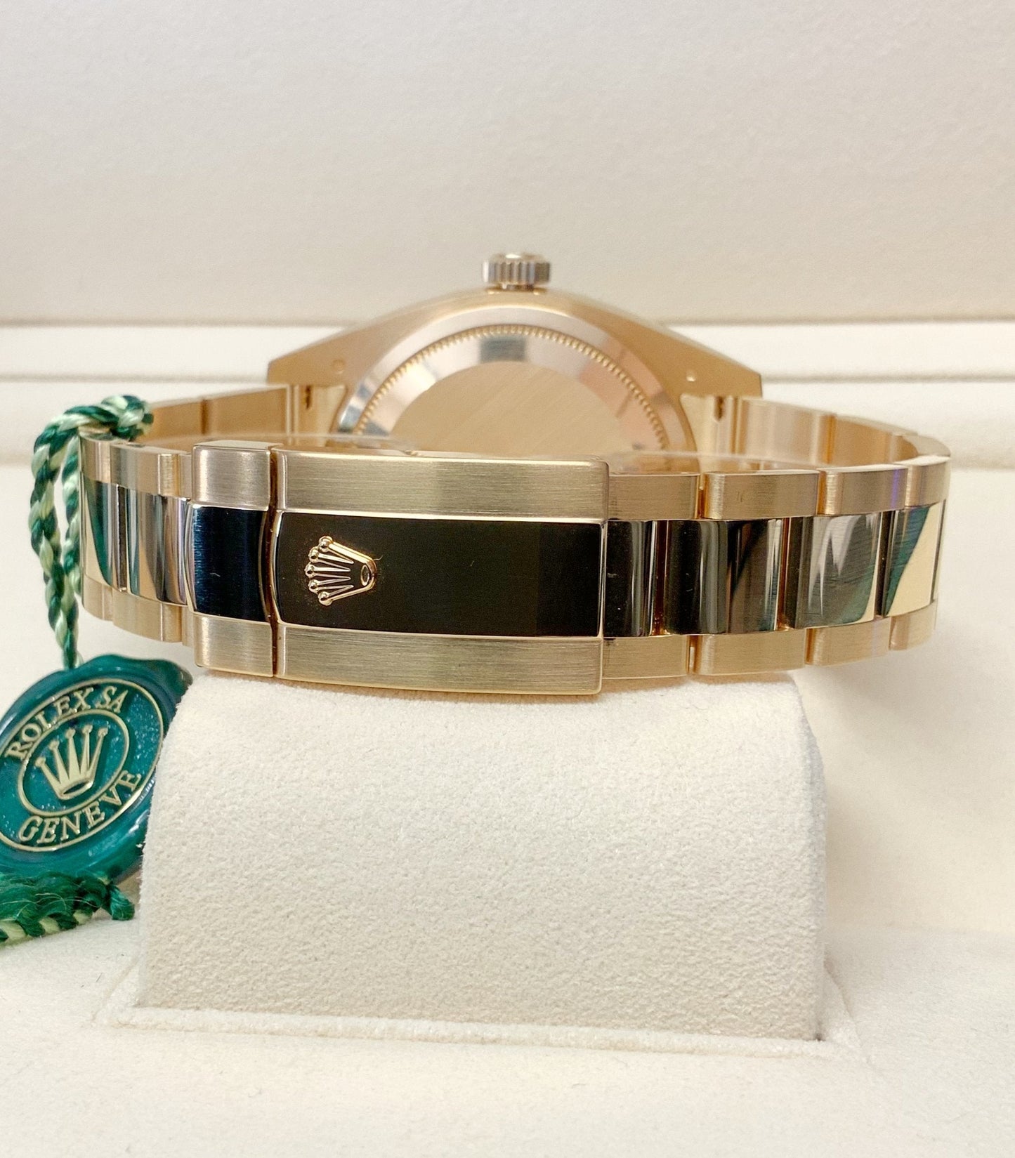 Rolex Sky-Dweller Replica Oro Giallo Quadrante Nero – Automatico 42 mm