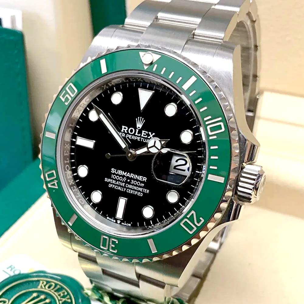 Rolex Submariner Date “Hulk” Replica – Lunetta Verde, Quadrante Nero