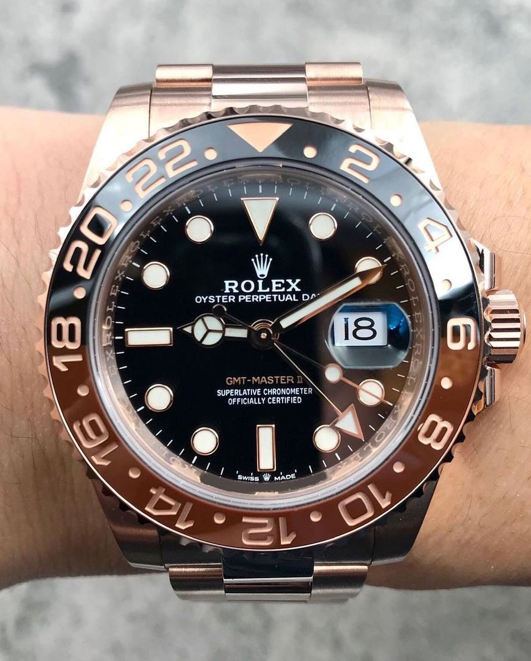Rolex GMT-Master II “Root Beer” Everose Acciaio – Lunetta Marrone/Nera | Replica