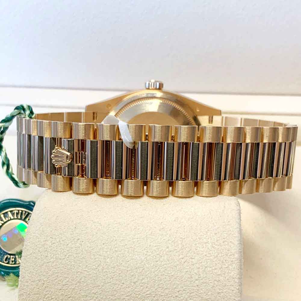 Rolex Day-Date 36 128238 Replica – Oro Giallo Quadrante Champagne con Diamanti